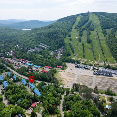 Superbe Condo Face Aux Pentes De Ski Stoneham!!! Exterior photo
